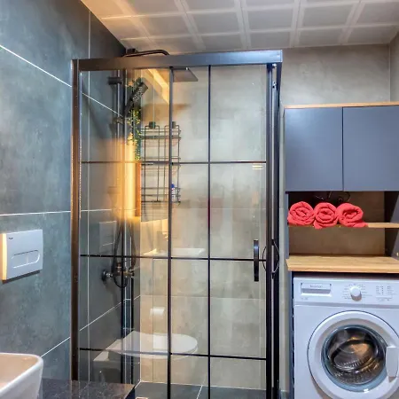 Apartment Renovated Unique Next To Cleopatra Alanya